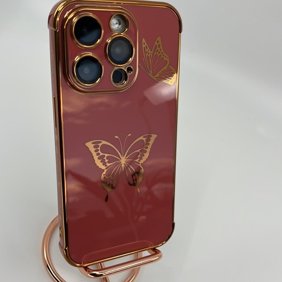 Pink Flutter: Flaunt Your Style with Luxurious Butterflies iPhone 14‎ Pro Case! - Picture 4 of 4